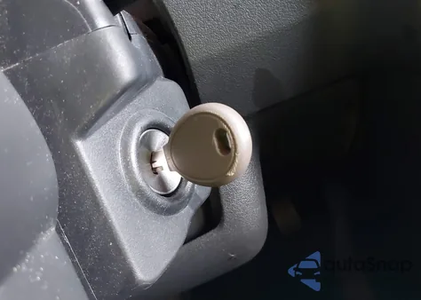 2013 Jeep Compass Sport z USA, uszkodzony, nr VIN 1C4NJCBB9DD283533